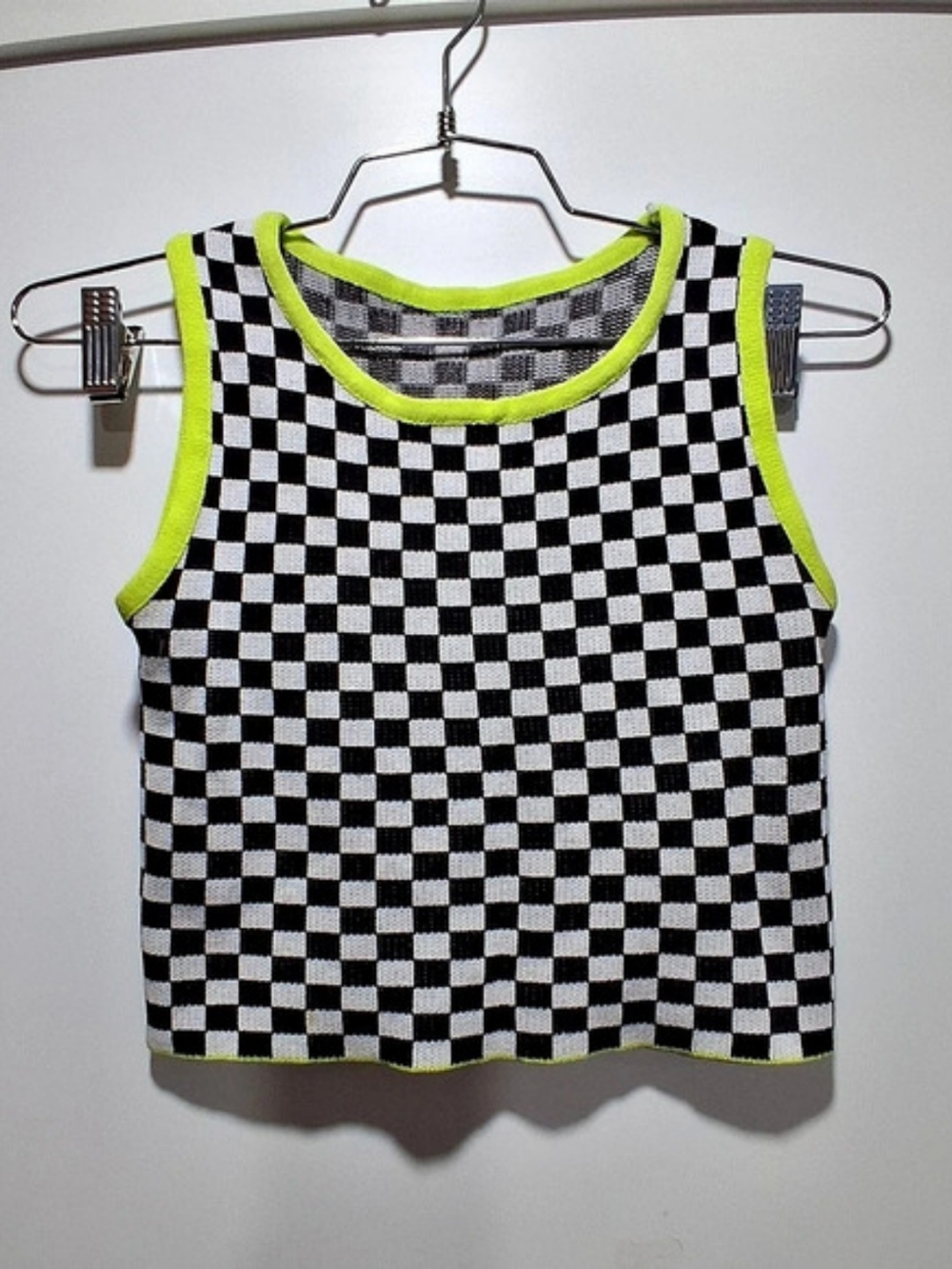 Checkered Contrast Trim Crop Tank Top in Black & White S